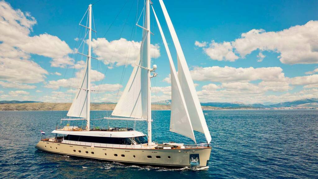 MARALLURE Luxusná motorová loď