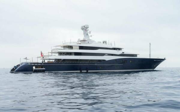 HBC Luksusowy katamaran