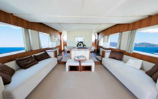 QUESTA e VITA Luxusný katamarán