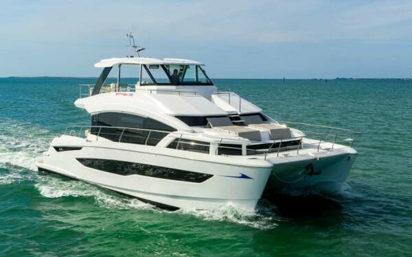 Painted Pelican  Catamarano di lusso