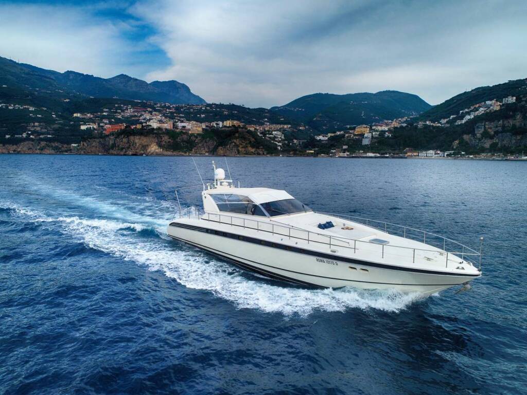 CIKILA  Luxusná motorová loď