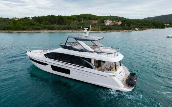 DONNA Motor yacht di lusso