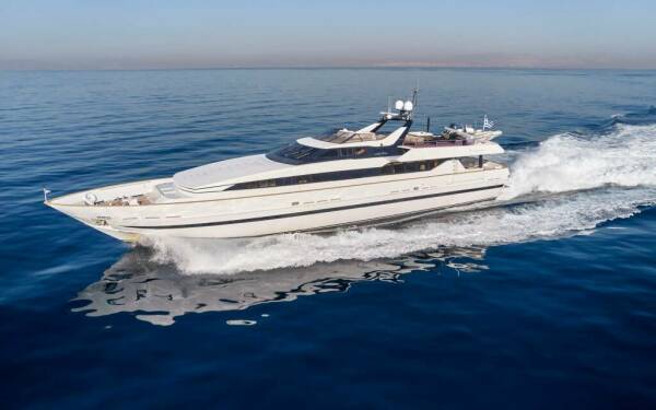 LADY RINA Catamarán de lujo