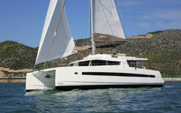 ALLEGRA Luxury catamaran