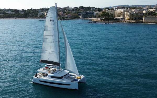 GALOE Luksusowy katamaran