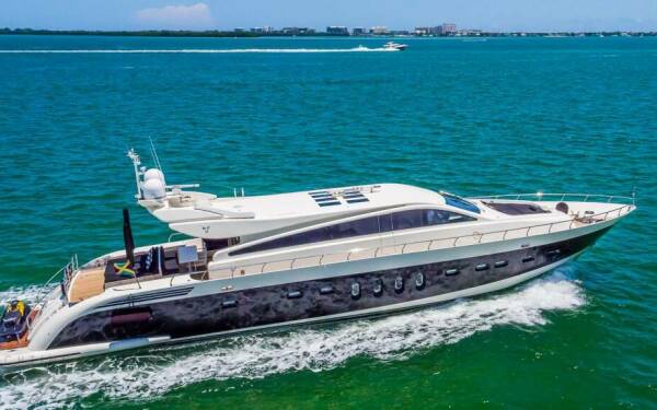 Venture Luxusný katamarán