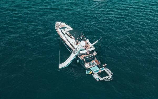 Lady Amanda Catamarano di lusso