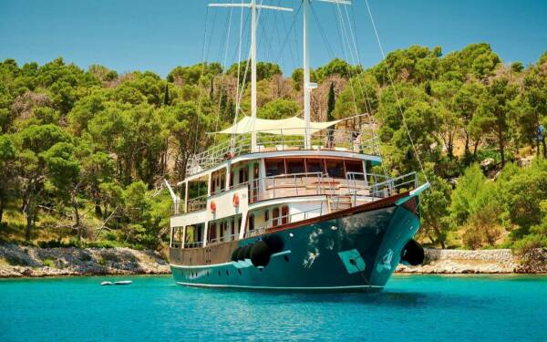 LUNA Luxus-Motoryacht