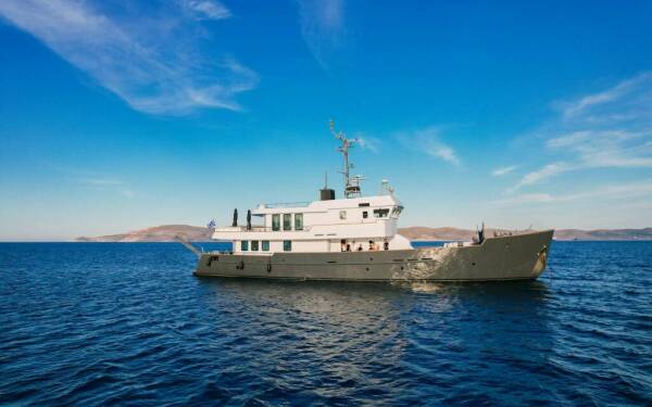 GEMAYA Catamarán de lujo