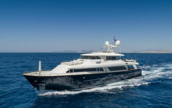 HAG Catamarano di lusso