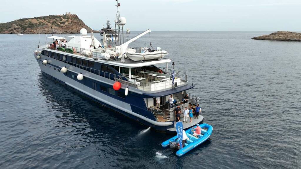 Harmony G Luxury catamaran