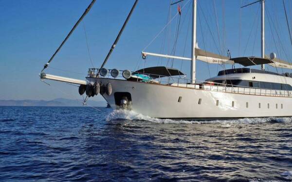 QUEEN OF MAKRI Motor yacht di lusso