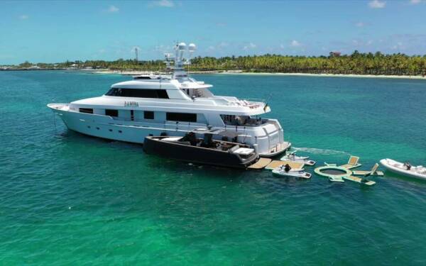 LANIDA Luxury catamaran