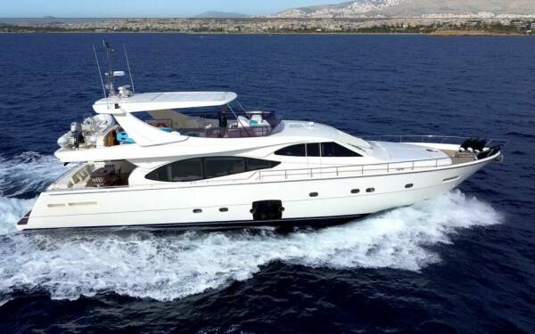 ARGO V Luxury catamaran