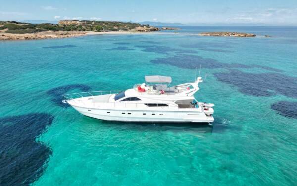 SUMMER CAMP Motor yacht di lusso
