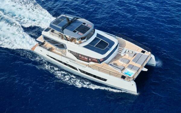 ALINA Luxusný katamarán
