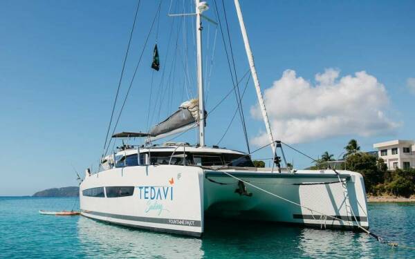 TEDAVI Luksusowy katamaran