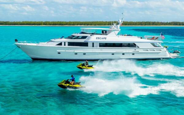 ESCAPE Catamarán de lujo