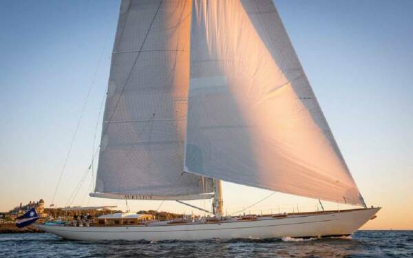 AURELIUS  Yacht a vela di lusso