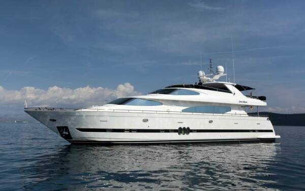 CONTE ALBERTI Catamarano di lusso