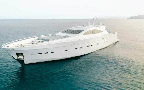 MAC Catamarán de lujo