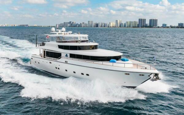 SOUTHERN BELLE Catamarano di lusso