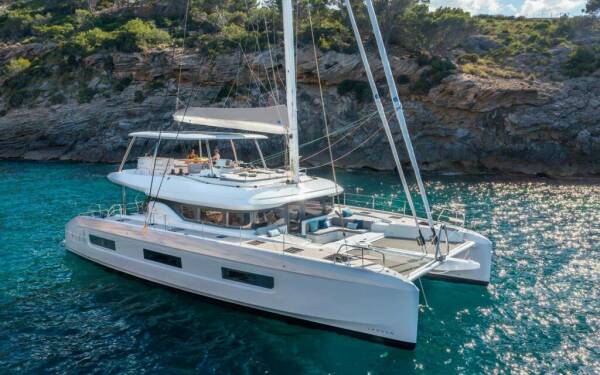 GRACE 60 Catamarán de lujo