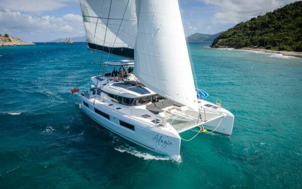 ADAGIO Luxusný katamarán