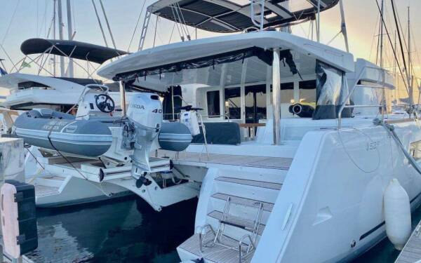 JOLIE Luxusný katamarán