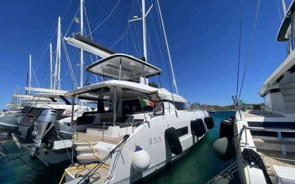 Maui Catamarán de lujo