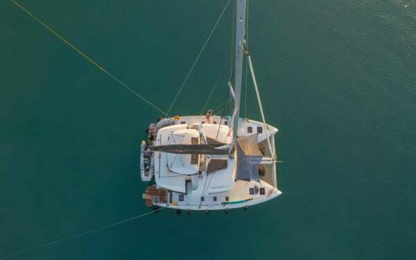 AEGEUS Catamarano di lusso