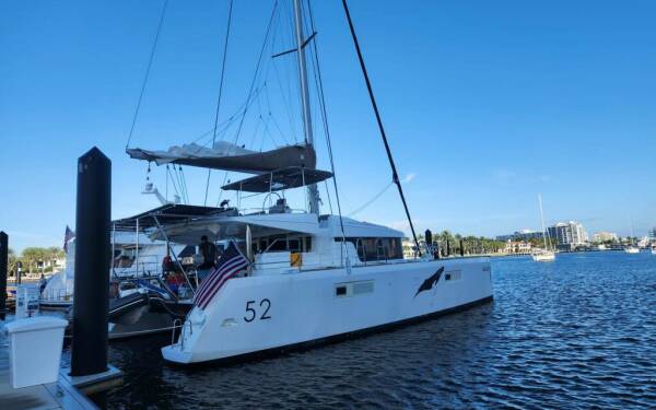 Sea Lab Luxury catamaran