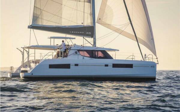 Sisters  Catamarano di lusso