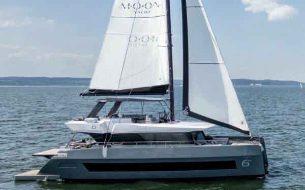 Tryst Catamarán de lujo