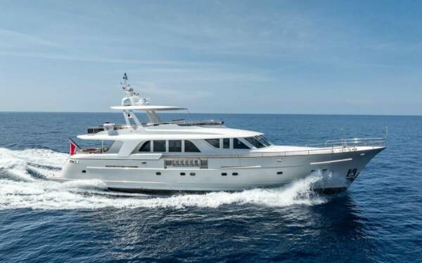 SEA BREEZE II Motor yacht di lusso