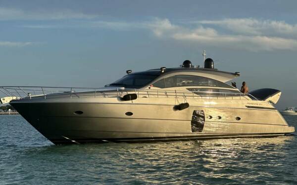 Wind Motor yacht di lusso