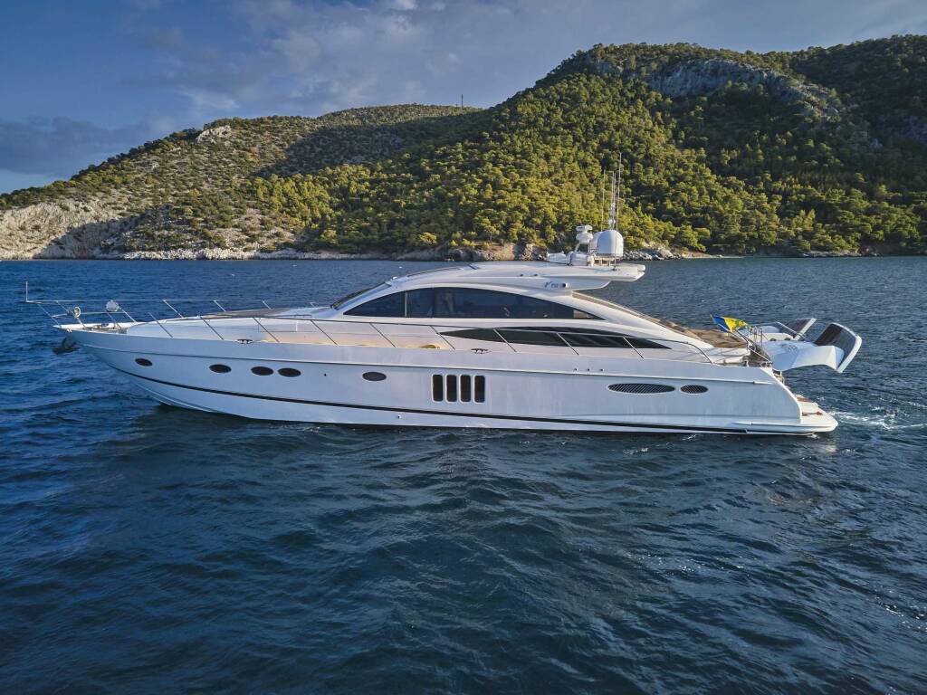 ALLY Luxury catamaran