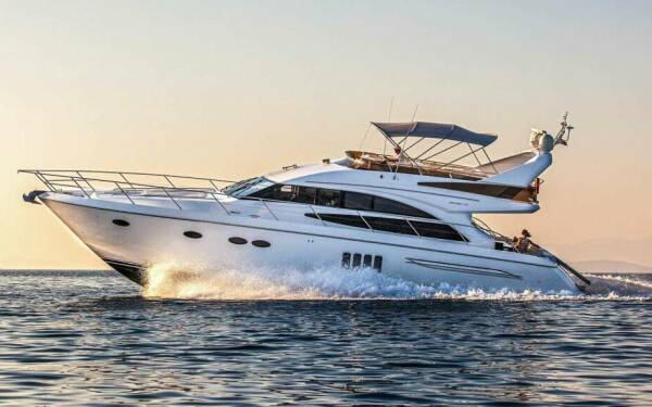 Princess 62 Sassy Catamarano di lusso