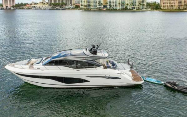 Reset Luxusný katamarán