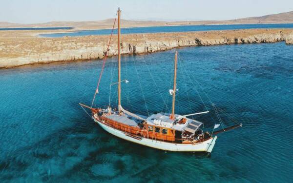 SEATZEN Luxury sailing yacht