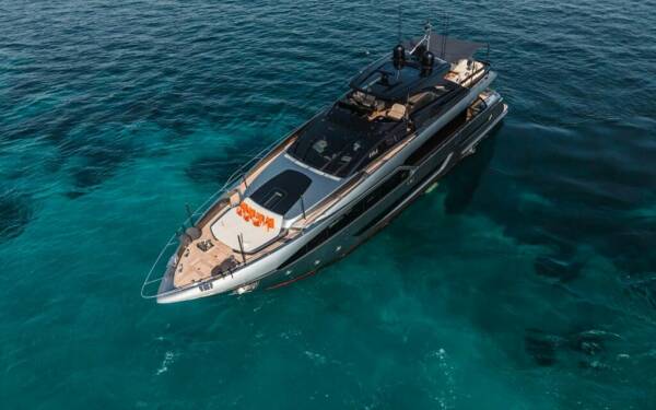 ELLA Luxusný katamarán