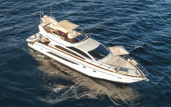 ETERNO Catamarano di lusso