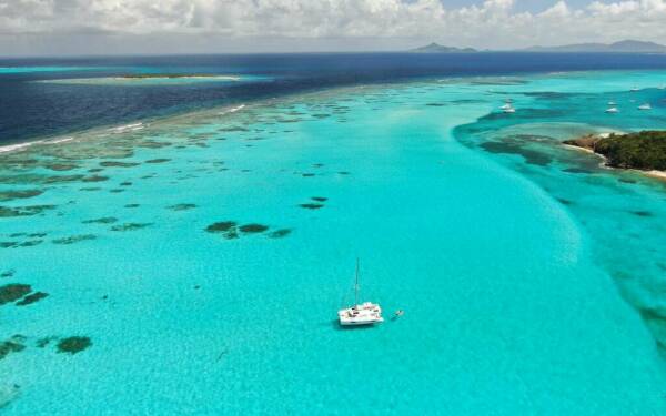 Groovy Luxury catamaran