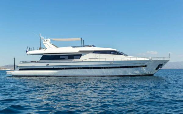 THE BIRD Catamarano di lusso