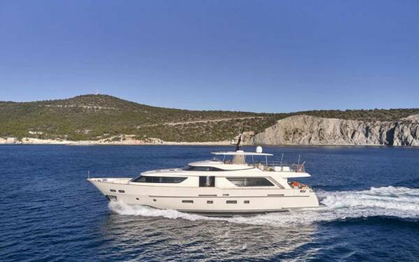 FLOR Luksusowy katamaran