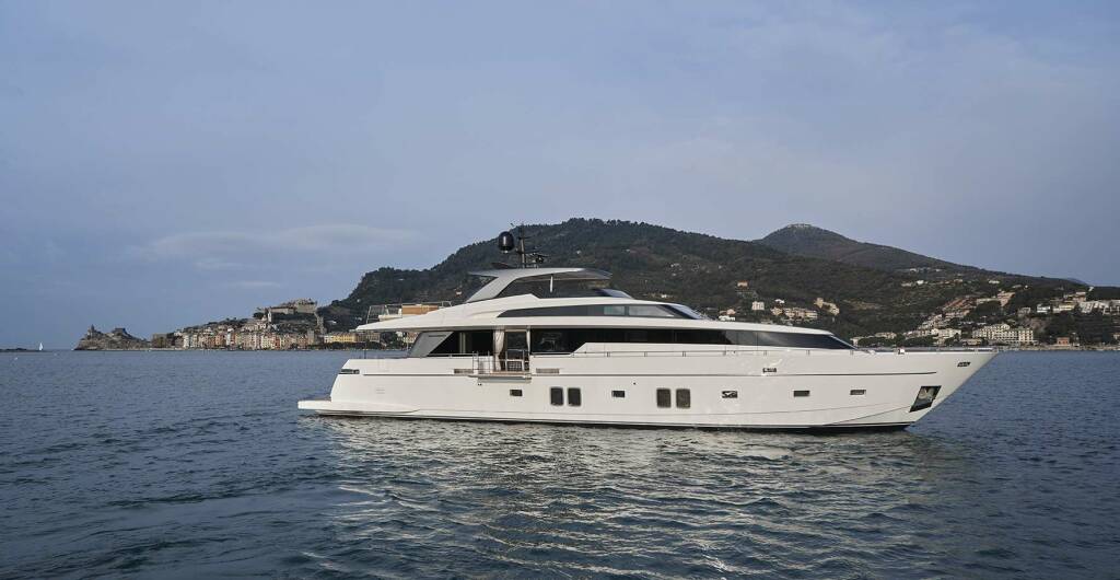 Vittoria Luxusný katamarán