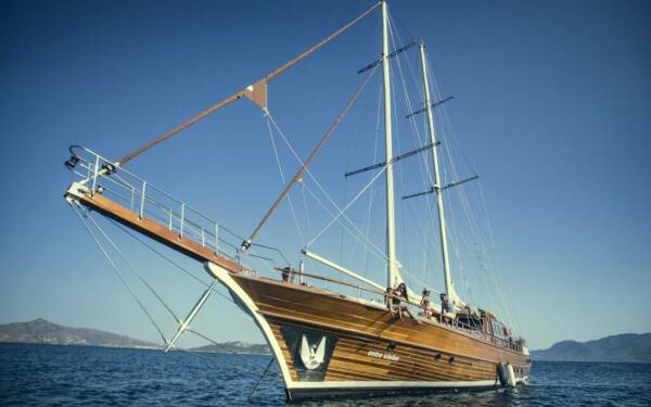 ENTRE CIELOS Motor yacht di lusso