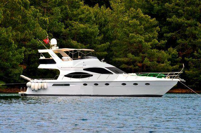 JOEY Luxury catamaran