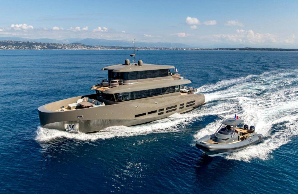 Kokonut's Wally Luxusný katamarán