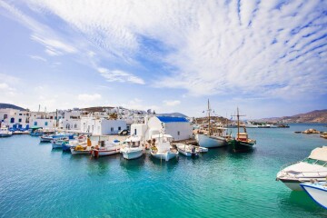 Sailing cruises in Greece: Cyclades and Saraonic Gulf